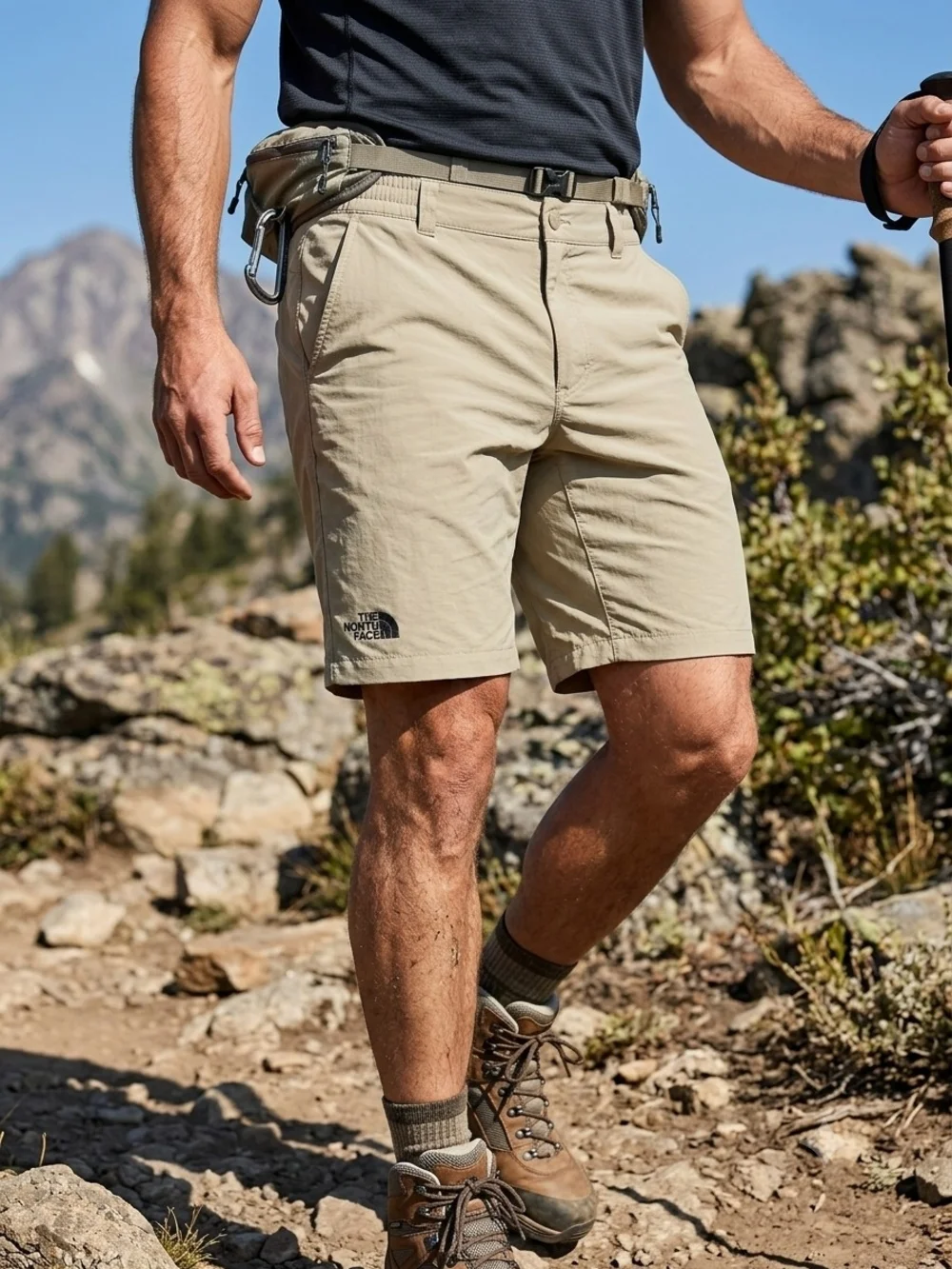 The North Face Men's Khaki Nylon Hiking Shorts Size Medium